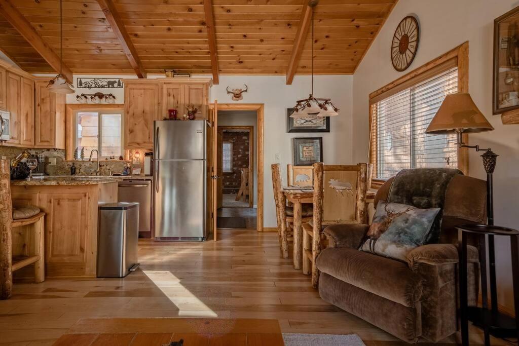 Hot Tub*Kids Room*Family Cabin Big Bear City Exteriör bild
